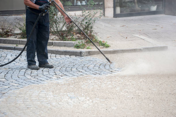 Best Factory Floor Cleaning  in Elkader, IA